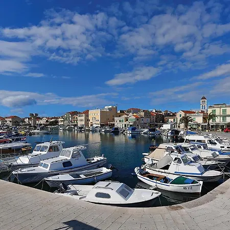 Amazing Apartment In Vodice With Wifi