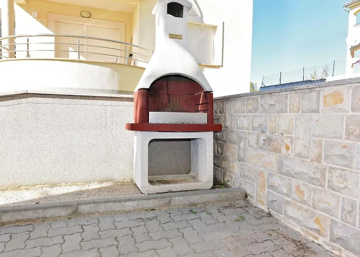 アパート Zatonska V