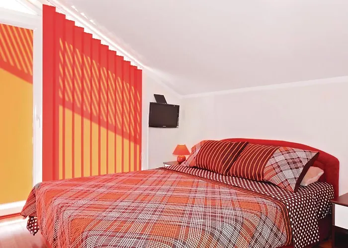 Zatonska V ヴォディツェ